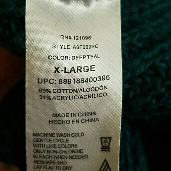 Green sweater - Picture 7 of 7